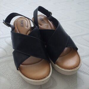 Born leather wedge sandals NWT